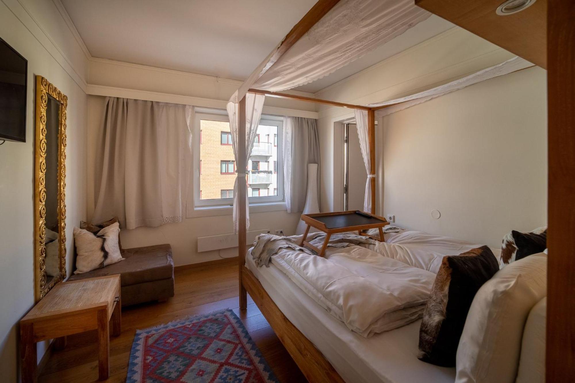Отель Oslo Guldsmeden Экстерьер фото